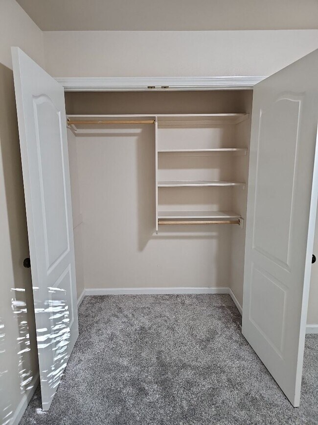 Building Photo - Cute Nampa home in one of  the most desirable neighborhoods. Fabulous location. 7159 E. Hampton.