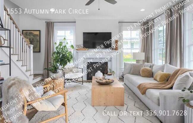 Building Photo - 1553 Autumn Park Cir
