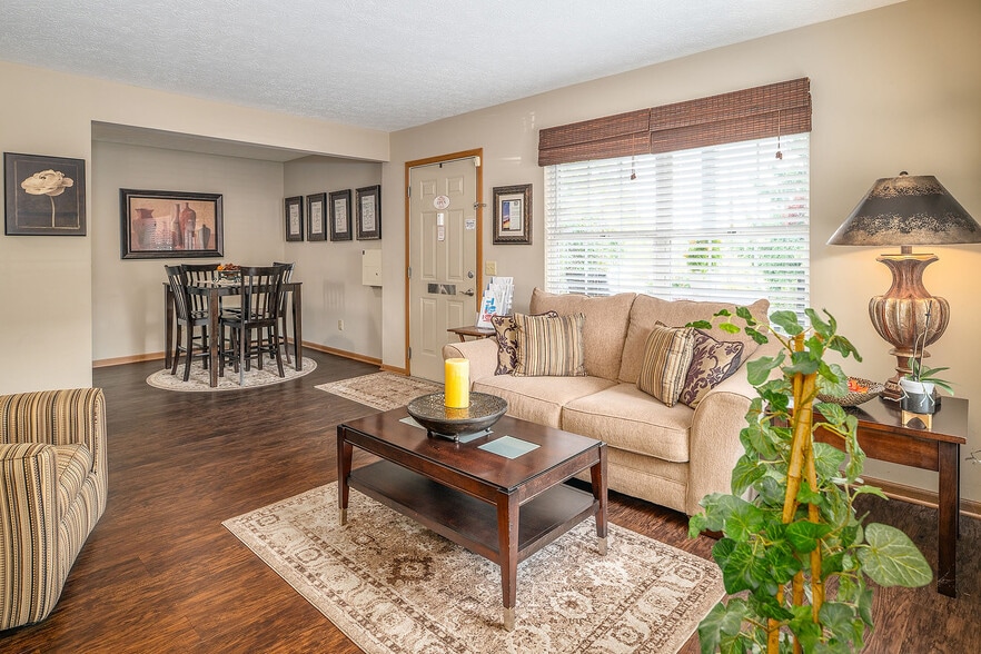 420 Munroe Falls Ave Cuyahoga Falls OH - 260903-1-8 copy - Forest Ridge