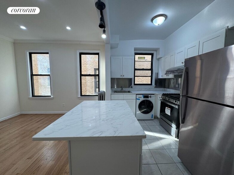 Building Photo - 51-17 Skillman Ave