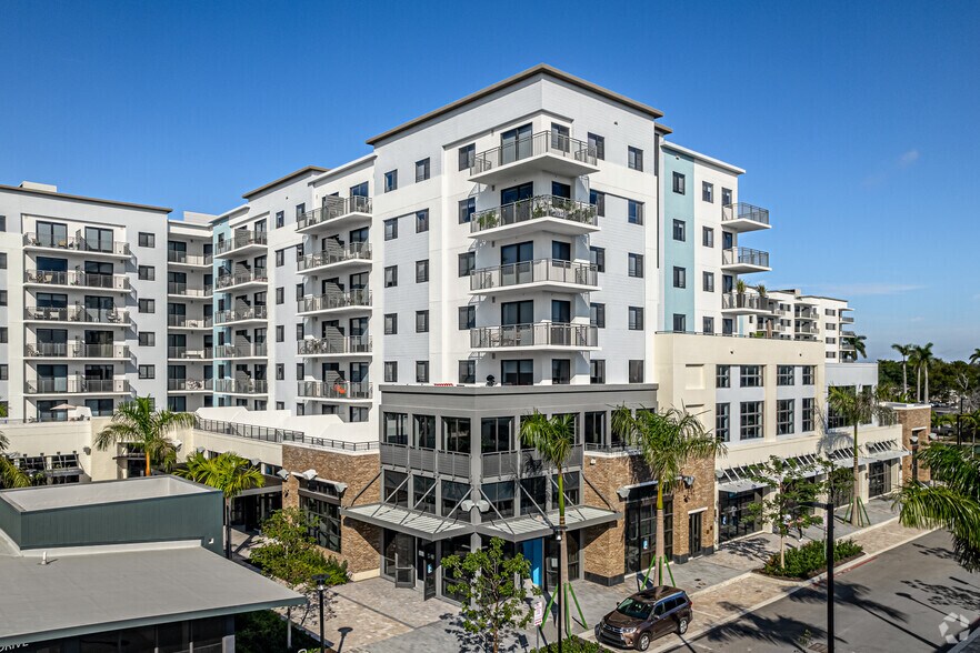 The Rise at Plantation Walk 321 N University Dr Plantation FL 33324