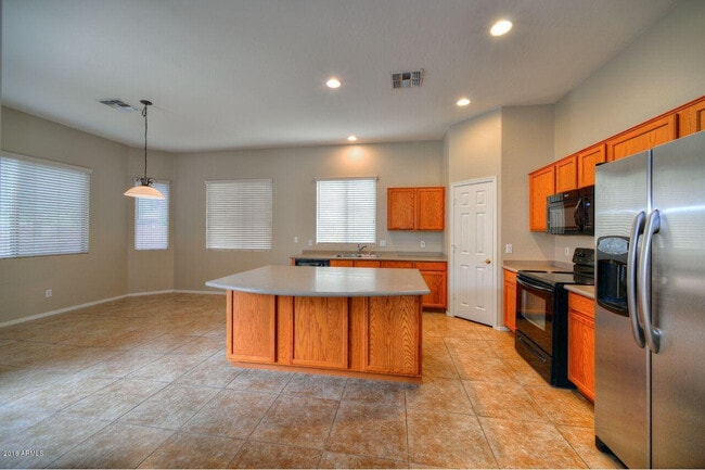 Building Photo - 26237 N 74th Ln