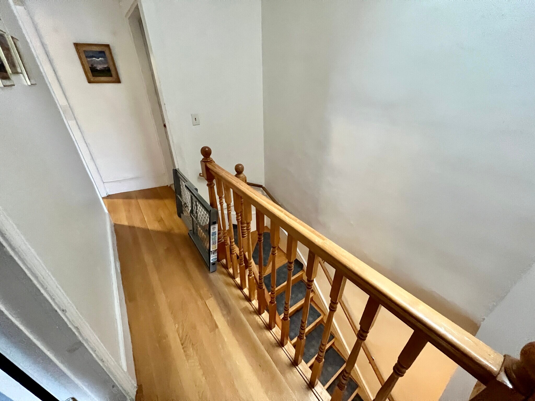 Building Photo - 117 Buttonwood St