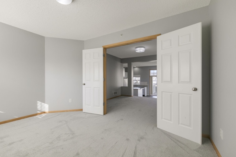 Building Photo - 5030 Fountain Lane N