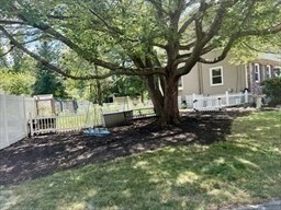 Building Photo - 51 Wildwood Ln