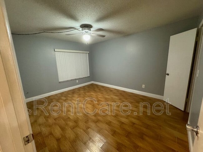 Building Photo - 2304 Inagua Way