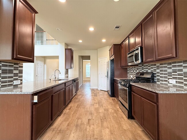 Building Photo - 16927 Wedgeside Pk