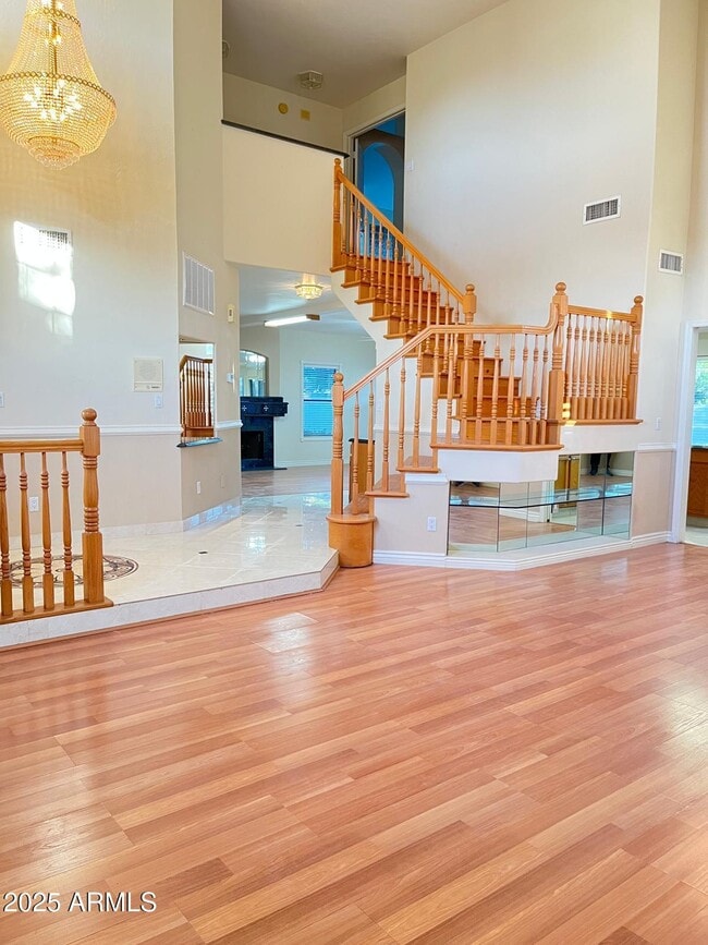 Building Photo - 5545 W Wethersfield Dr