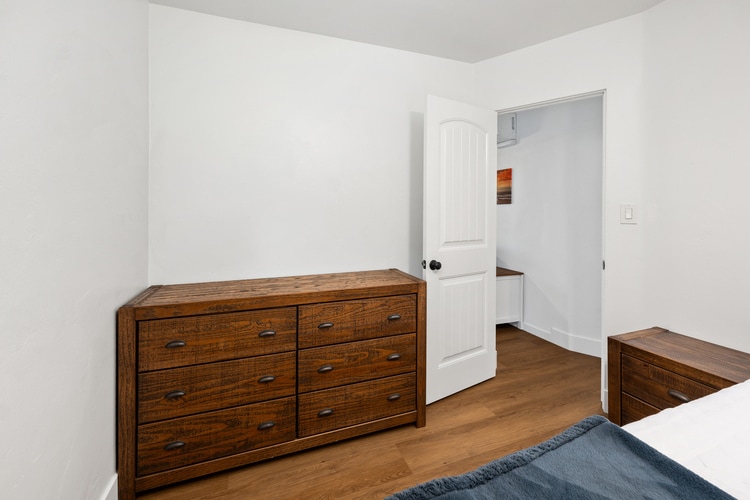 Building Photo - 4725 Santa Cruz Ave