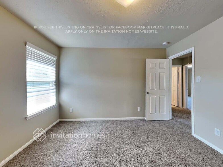 Building Photo - 19239 Canaras Ct