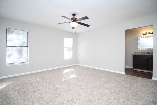 Building Photo - Option 2 (Lifestyle-Focused): Spacious & Stylish 3BR/2BA Home in Avondale Near NAS Pensacola | Va...