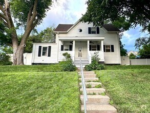 Building Photo - 2814 N 204th St