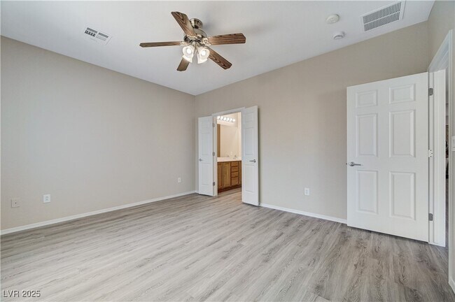 Building Photo - 3509 Herring Gull Ln