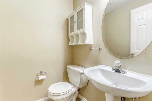 Building Photo - 14120 SW Barrows Rd