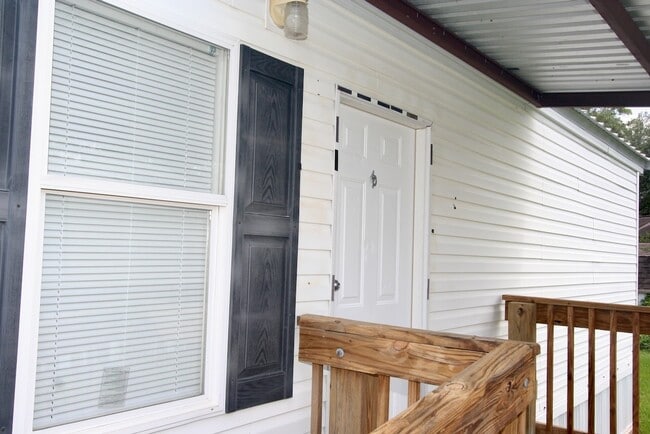 Building Photo - 24455 Clennie Needham Rd