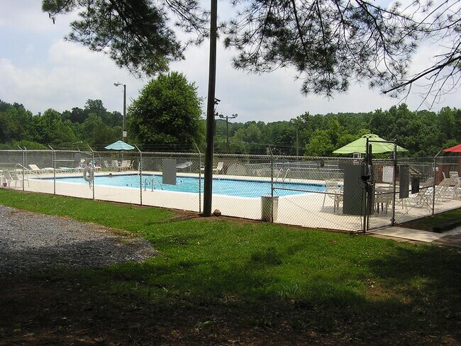 Building Photo - 3771 Heathrow Dr