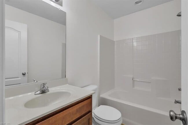 Building Photo - 1315 Teton Cir