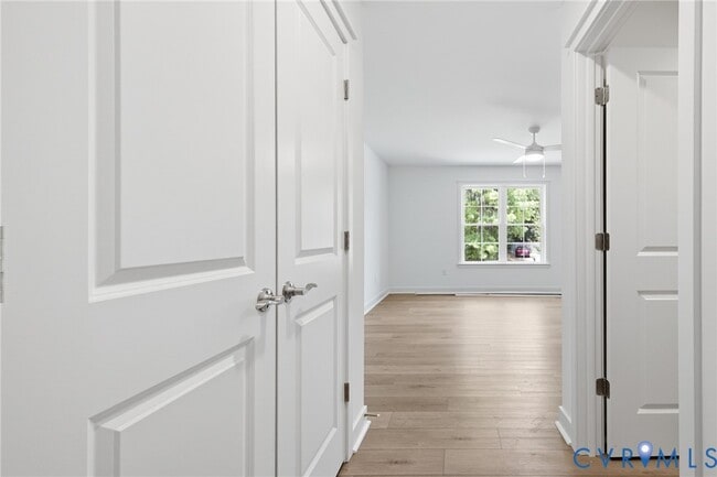 Building Photo - 21169 Baileys Ln