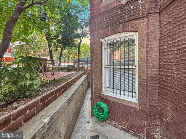Building Photo - 1306 P St NW