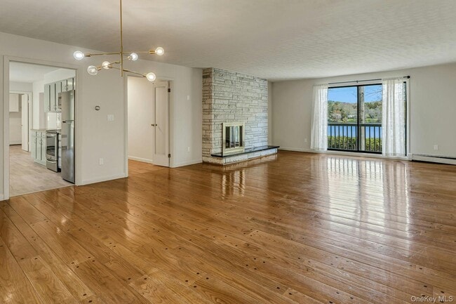 Building Photo - 68 Lake Shore Dr