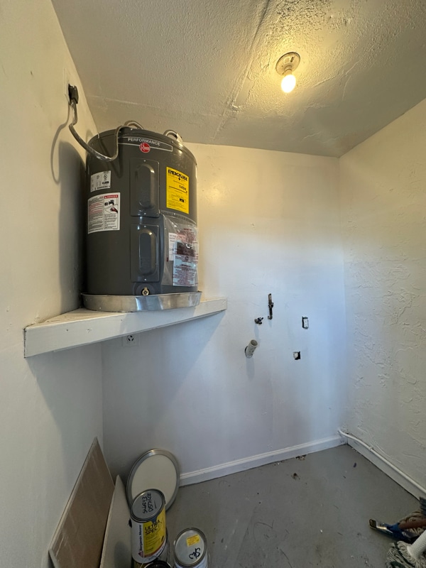 Building Photo - 4810 Davis Rd