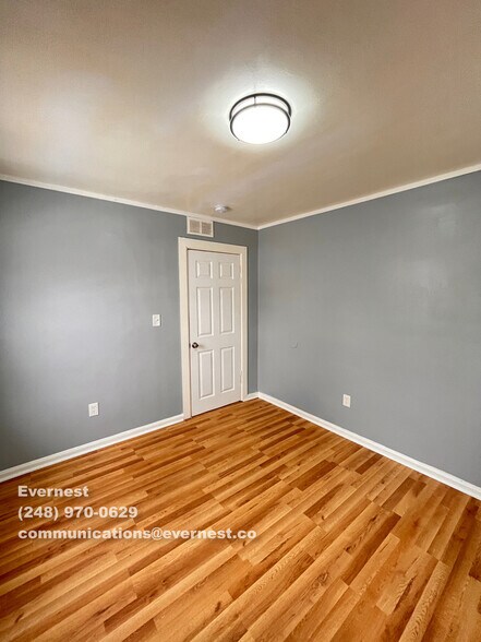 Building Photo - 8640 Chalmers Ave