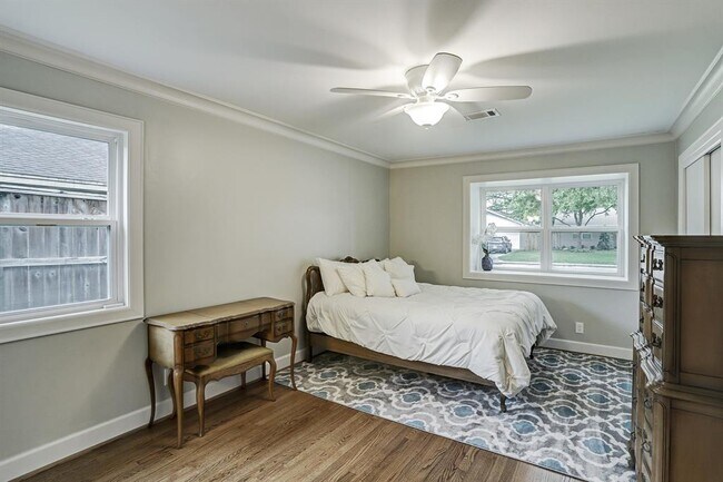 Building Photo - 2611 Tannehill Dr