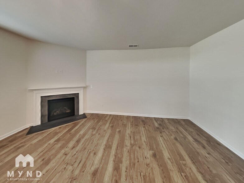 Building Photo - 127 Neill Estate Ln