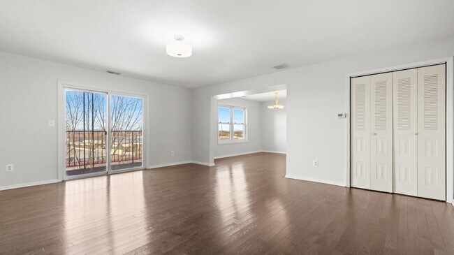 Building Photo - 6509 Liberty Ave