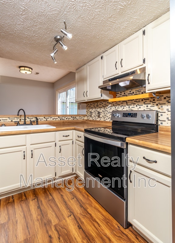 Building Photo - 4400 Northgate Dr