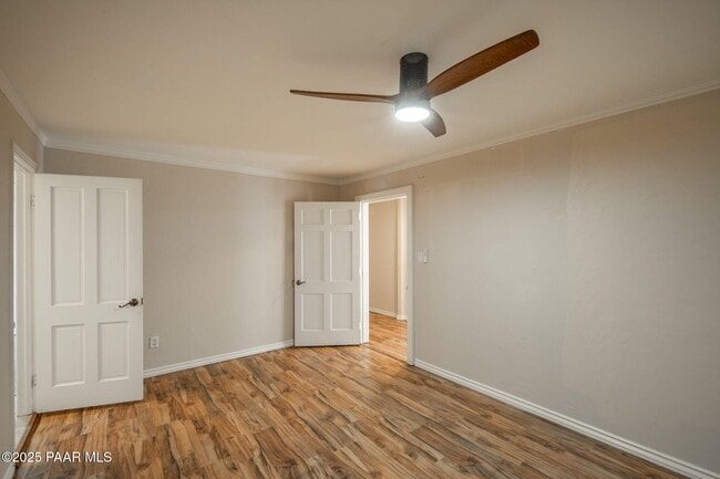 Building Photo - 847 Clubhouse Dr