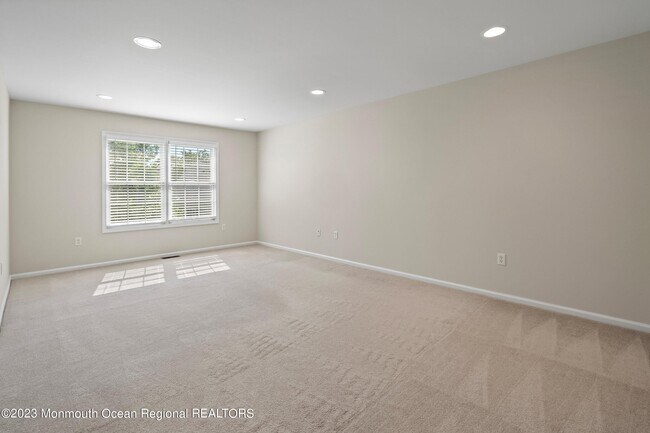 Building Photo - 86 Deepwater Cir
