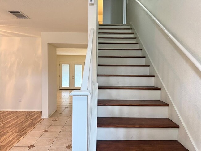 Building Photo - 12940 Dionysus Dr