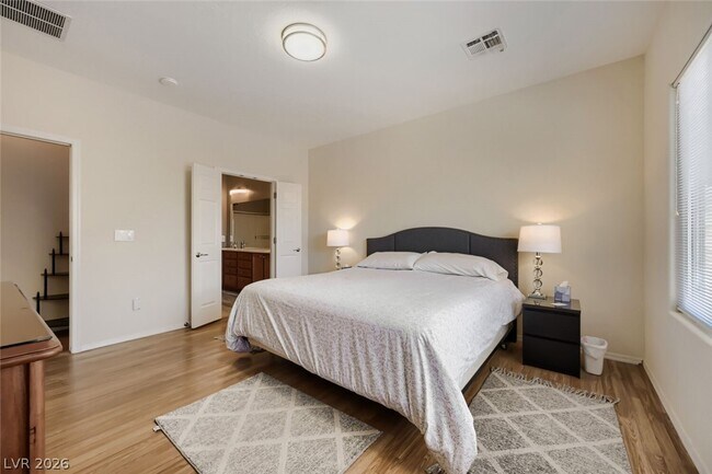 Building Photo - 7536 Chaffinch St