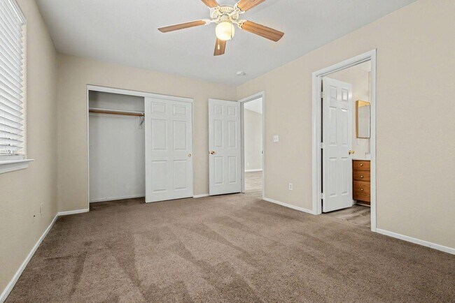Building Photo - 1081 Jubilee Ct