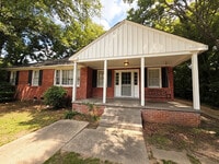 Building Photo - 815 6th Ave N