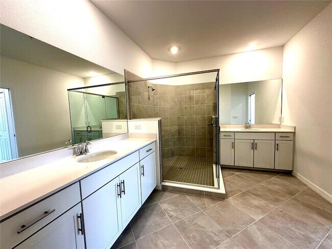 Building Photo - 14174 Poppy Fld Lp