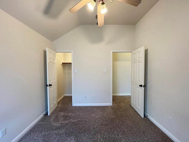 Building Photo - 3664 Fossilwood Way