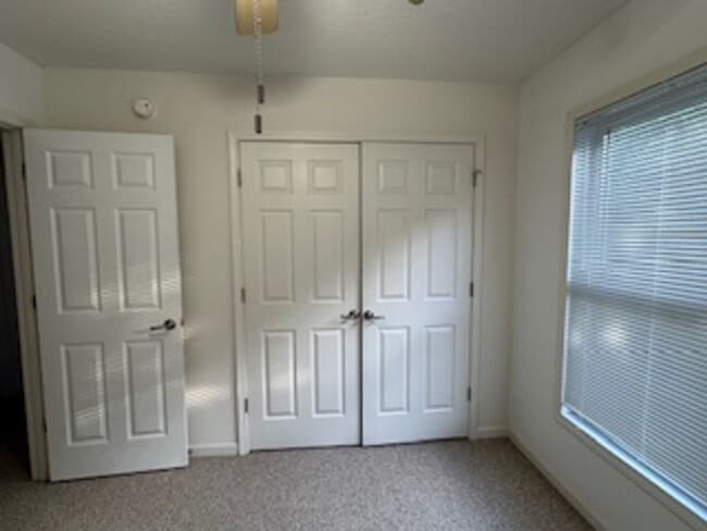 Building Photo - 73 Trimmer Trail