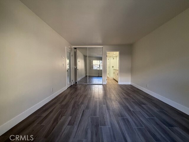 Building Photo - 2015 E Broadway