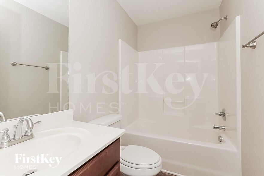 Building Photo - 4908 Ripple Cv