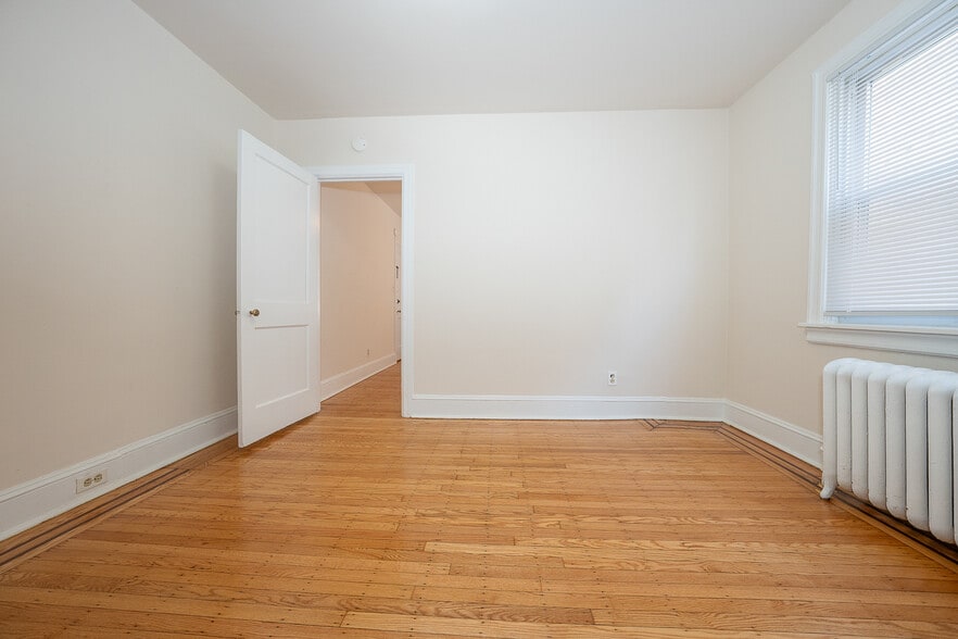 Building Photo - 238 Delmont Ave