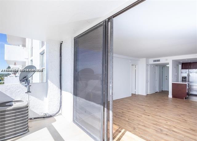 Building Photo - 13499 Biscayne Blvd