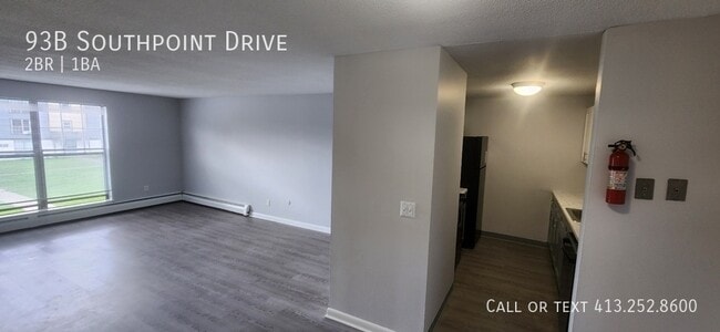 Building Photo - 93 Southpoint Dr