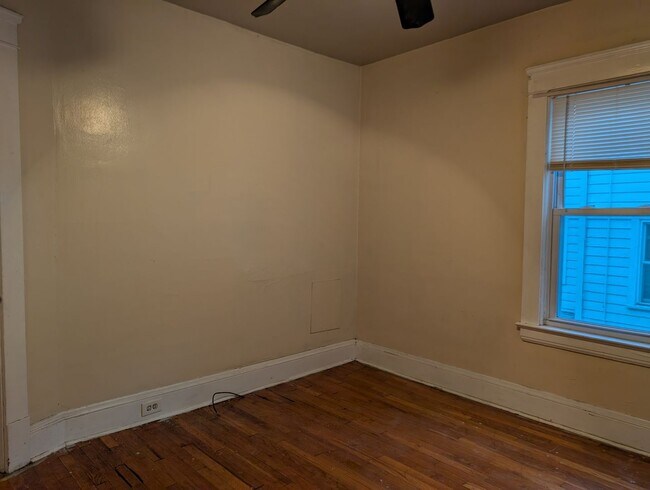 Building Photo - 3160 Meadowbrook Blvd