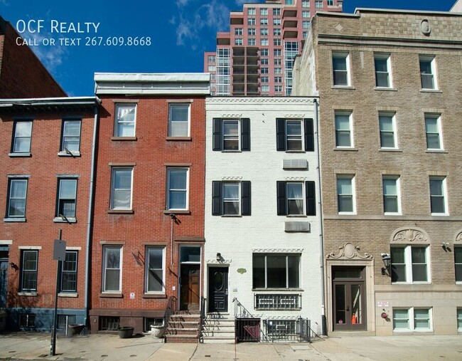 Building Photo - 1413 Lombard St