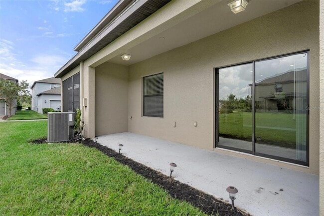 Building Photo - 16858 Red Brick Ln