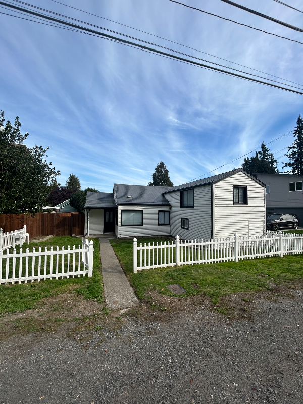 Building Photo - 7107 Wetmore Ave