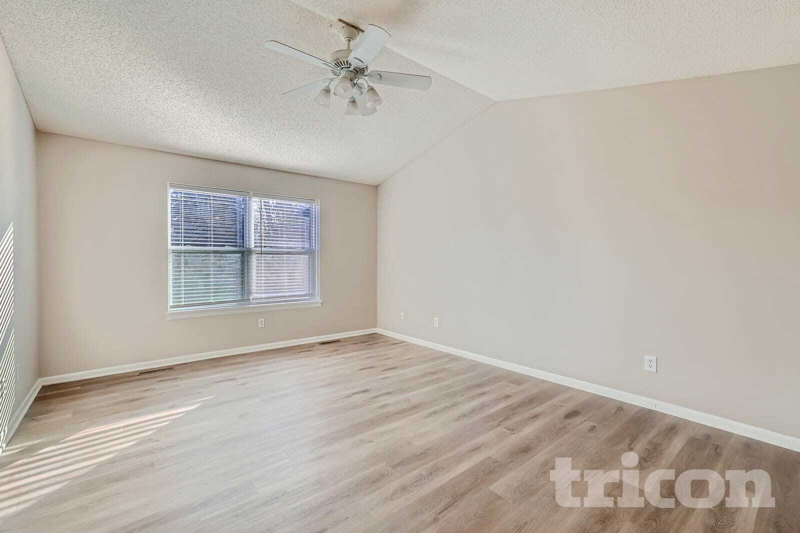 Building Photo - 16476 Jarrett Cir