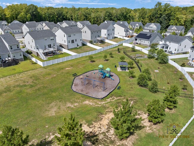 Building Photo - 321 Boltons Mill Pkwy